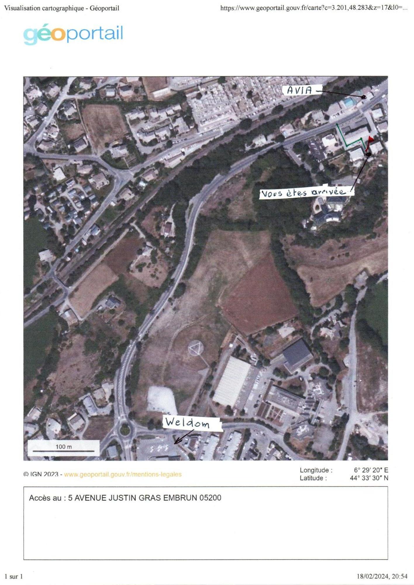 דירות אמבראן Vue Sur Les Montagnes מראה חיצוני תמונה